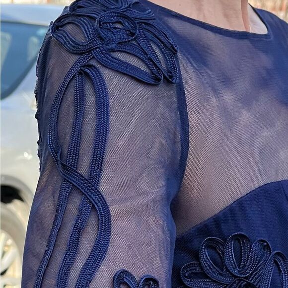 Nordstrom JS Collections dark blue mesh/embroidered maxi dress, v-back, zipper,2 - Picture 5 of 10